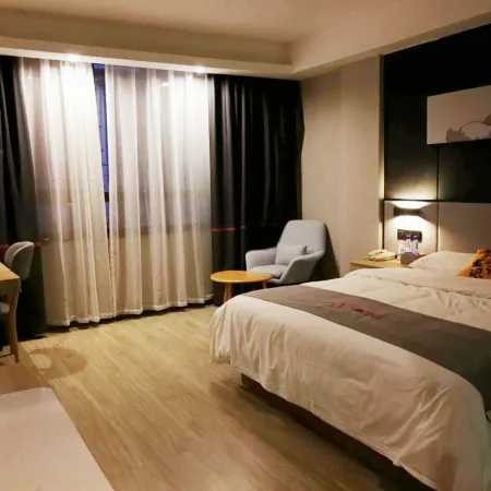 Junyi Hotel (Ningyuan Shundi Square)