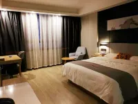 Junyi Hotel (Ningyuan Shundi Square)