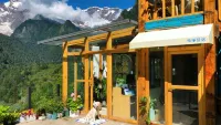Yourlan Hotel