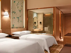 Four Points by Sheraton Luohe