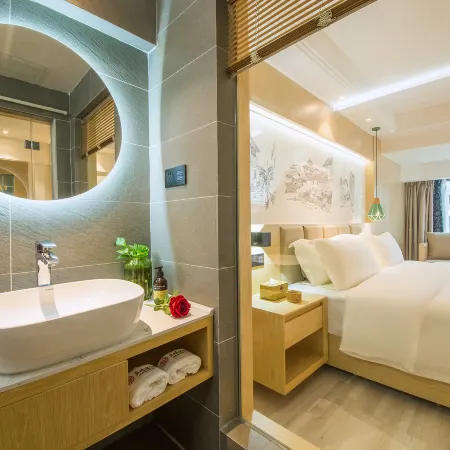 Doge Qiandu Four Seasons B&B (Guiyang Century City)