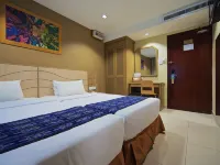 Kinabalu Daya Hotel at Gaya Street Отели рядом с достопримечательностью «Торговый центр Wisma Merdeka»