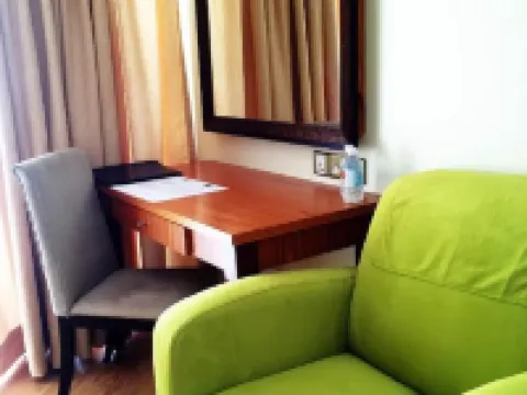 Primula Beach Hotel Ξενοδοχεία στην πόλη Batu Buruk