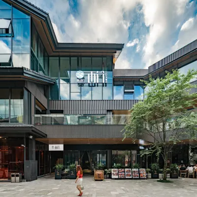 Yueshanhai·Shanxing Culture and Art Hotel (Guiyang Xiputuo Temple Spring Lake Park) Hotels near Xiputuo Temple