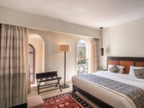 ฟอร์ต อาราเบสค์ รีสอร์ท, สปา & วิลล่า โรงแรมในฮูร์กาดา