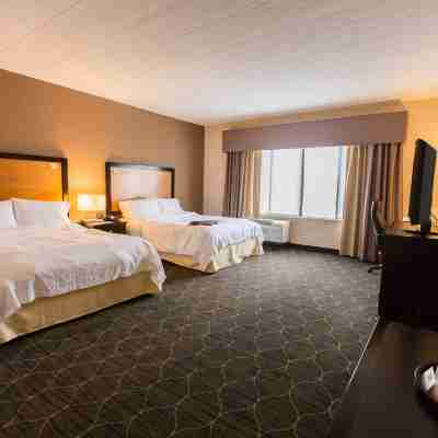 Hampton Inn & Suites Parsippany/North Rooms