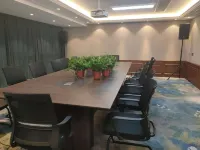 Vienna Hotel (Bozhou Kangmei Chinese Medicine City Store) - balcony
