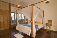 Aureum Palace Resort Ngwe Saung Hotels in Pathein