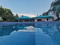 Phoenix.PG Diving Resort