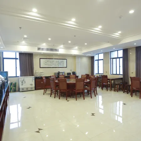 Pazhou Boutique Apartment Hotel (Yancheng Wuyue Plaza)