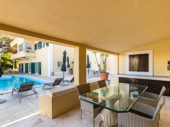 Estoril Luxury Suites & Spa