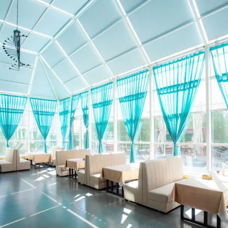 James Joyce Coffetel Hotel (Tangshan Laoting Jingtang Port Longze International)