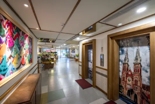 西貢象徵-時尚設計酒店 鄰近胡志明市大劇院的酒店