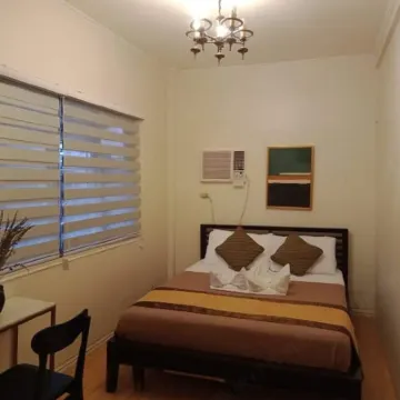 Airport Hostel Manila ローカル・コングリゲーション・オブ・マリベイ周辺のホテル