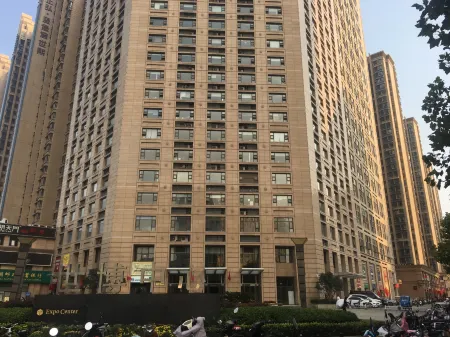 Xingshang Boutique Hotel (Zhenghong City, Dongfeng Road) Отели рядом с достопримечательностью «Henan Water Conservancy and Environment Vocational College»