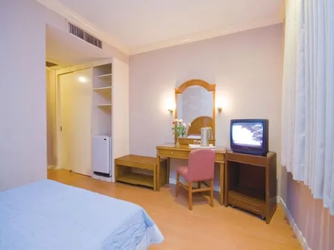 Grand City Hotel Inc.