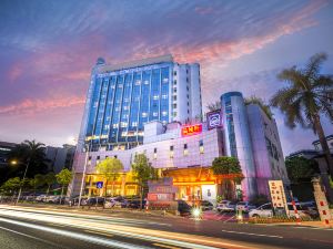 Zhuhai Jiayuan Century Hotel (Gongbei Huanyucheng Branch)