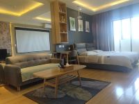 银川艾青公寓式酒店 - 北欧时光巨幕投影大床房