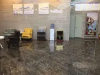 Elong ME Hotel (Ganzhou Ruijin Wanhe Plaza Municipal Government) - 2-نجوم