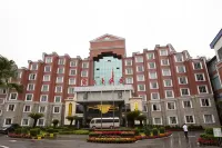 Donghu  Hotel
