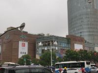 上海由由大酒店 - 酒店附近