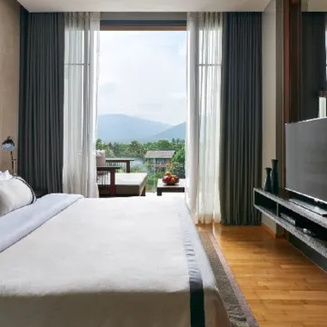 atta Lakeside Resort Suite Отели рядом с достопримечательностью «Wat Tha Chang»