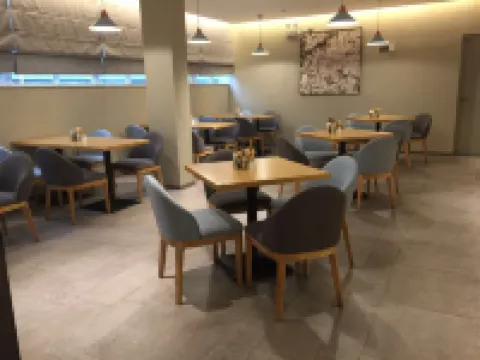 Home Inn NEO (Shenzhen Dongmen Pedestrian Street Sunbu Subway Station)