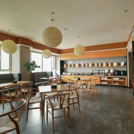 Starway Hotel (Linfen Houma Xintian Plaza)