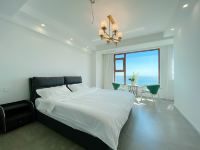 秦皇岛万郦一线海景度假公寓 - 一线海景跃层大床房