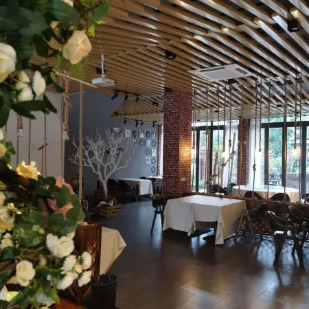 Huangzhuang Pushi Homestay