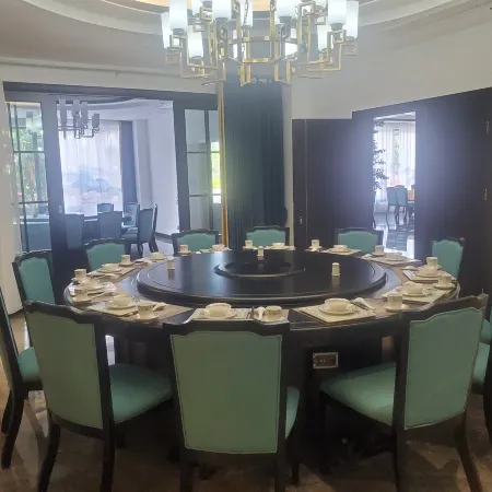 Fuqiang Grand Hotel