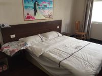 OYO荆州欣隆宾馆 - 温馨投影大床房