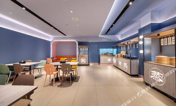 HanTing Hotel (Shanghai BaBaiBan Pudian Road Subway Station)