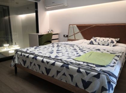 Shenzhen Ustella Serviced Apartment