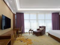龙州皇家信翔国际酒店 - 英式观景大床房