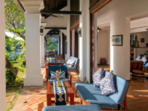 เรสซิเดนซ์บาสซัก โรงแรมในเมือง จำปาสัก