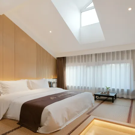 GRAND PAVILION HOTEL