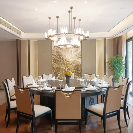 Lushan Maison New Century Resort Hotel