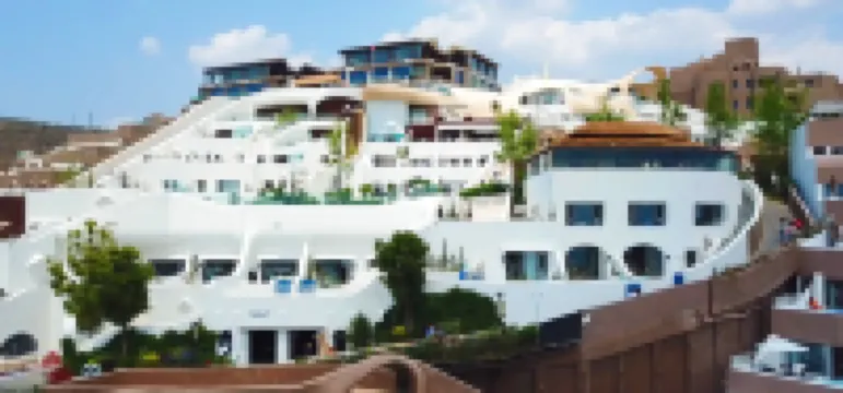 大理松雲半山·花小豹オーシャンビューリゾートホテル 理想邦周辺のホテル