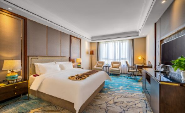 LongFor Holiday Hotel