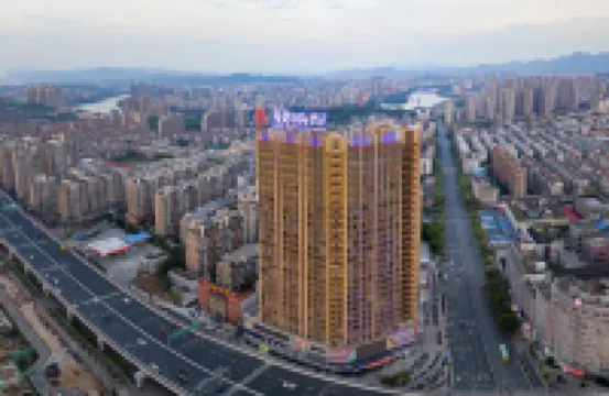 Mansi International Hotel (Ganzhou Wanda Plaza) Hotels near Tongtian Grotto