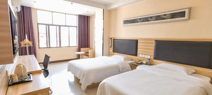 Pinshang Express Chain Hotel (Dongxing Guomen Port) Hotels in Dongxing