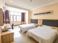 Pinshang Express Chain Hotel (Dongxing Guomen Port)