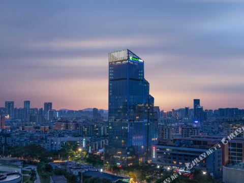 Holiday Inn Express ZHUHAI GONGBEI by IHG