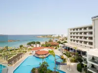 Capo Bay Hotel Protaras otelleri