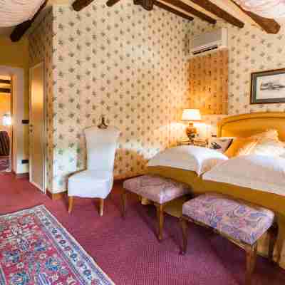 Villa Abbazia Relais & Chateaux Rooms