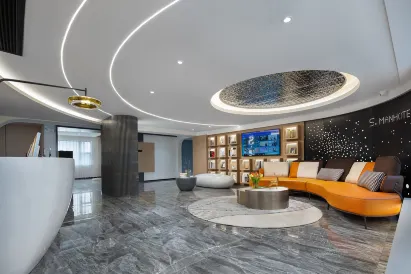 S·Man Hotel (Changsha IFS International Financial Center Wuyi Square Branch)