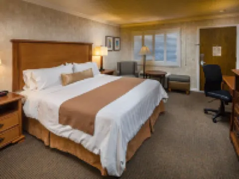 SFO El Rancho Inn, SureStay Collection by Best Western ミルブレーのホテル