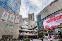 Gaoyin Sky Apartment (Kunming Tongde Plaza Store)