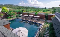 Yilin Hot Spring Resort (Huidong Baipenzhu) Hotel in zona Baipenzhu Provincial Nature Reserve Management Office